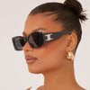 Thick Frame Side Logo Detail Sunglasses In Black